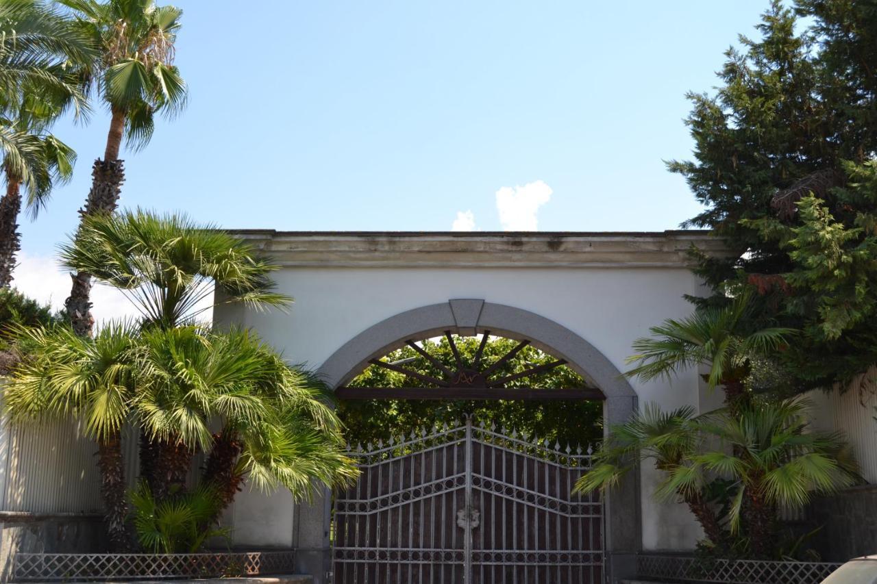 索姆马韦苏维亚纳I Giardini Del Vesuvio别墅 外观 照片